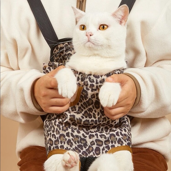 SHEIN Other - Leopard Print Pet Carrier